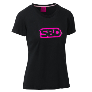 Nova Tシャツ