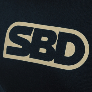 Defy Tシャツ