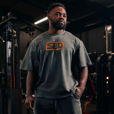Forge オーバーサイズ Tシャツ